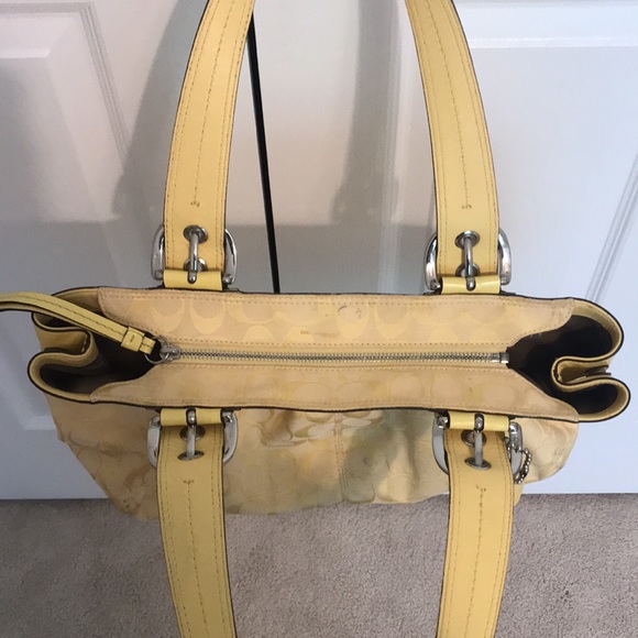 Coach Signature Yellow Handbag - Picture 7 of 16